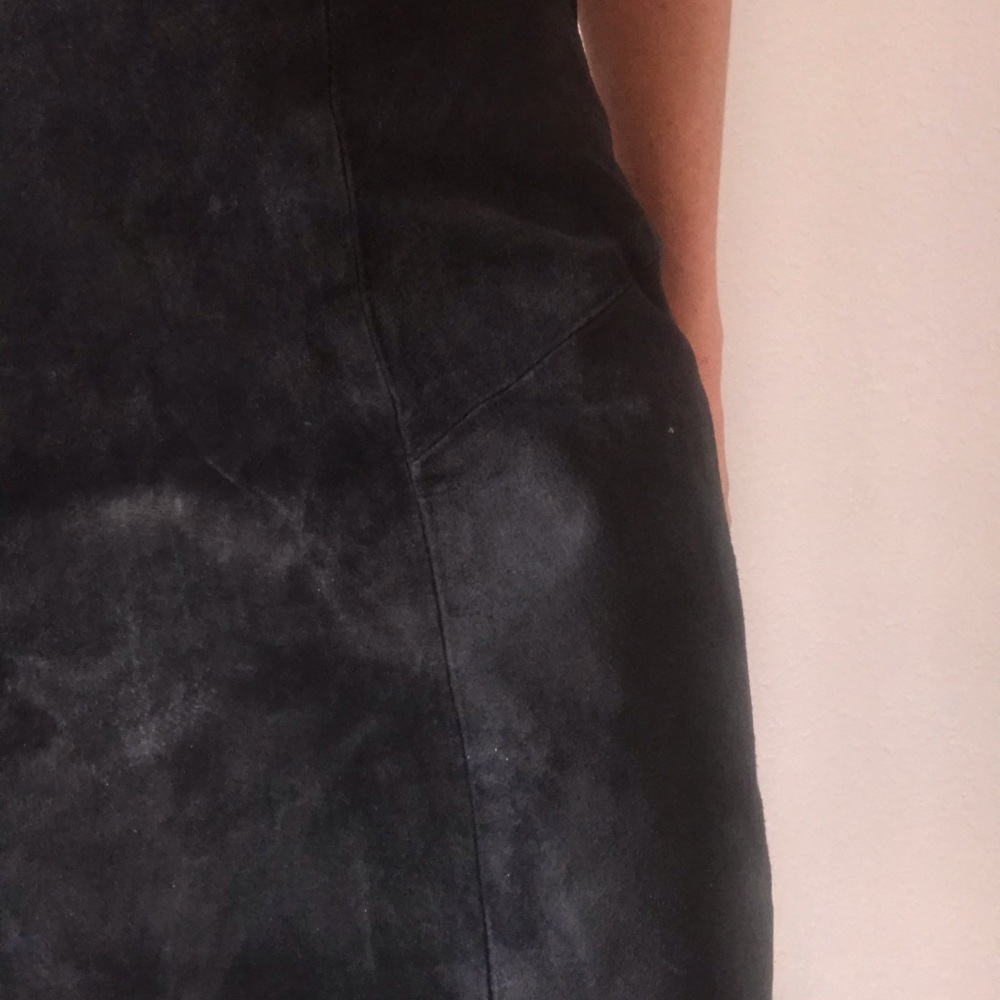 🎱VTG suede leather pencil skirt - Picture 4 of 8